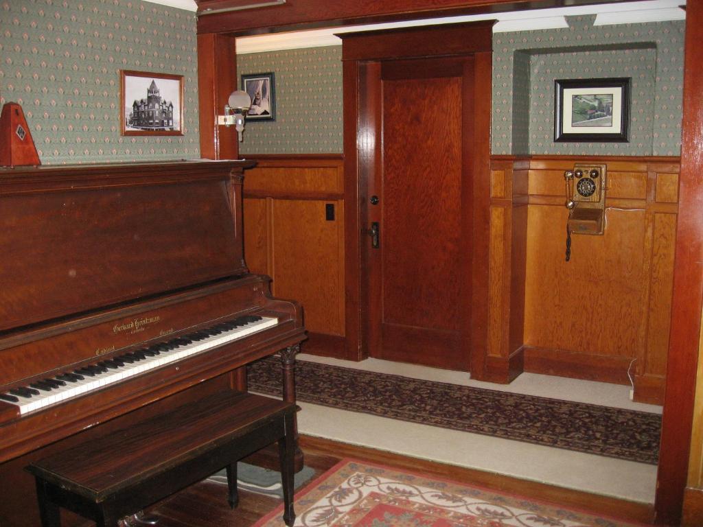 Oliver House Bed & Breakfast 외부 사진